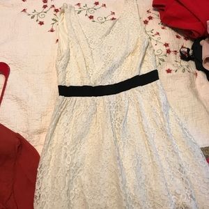 Forever 21 lace dress
